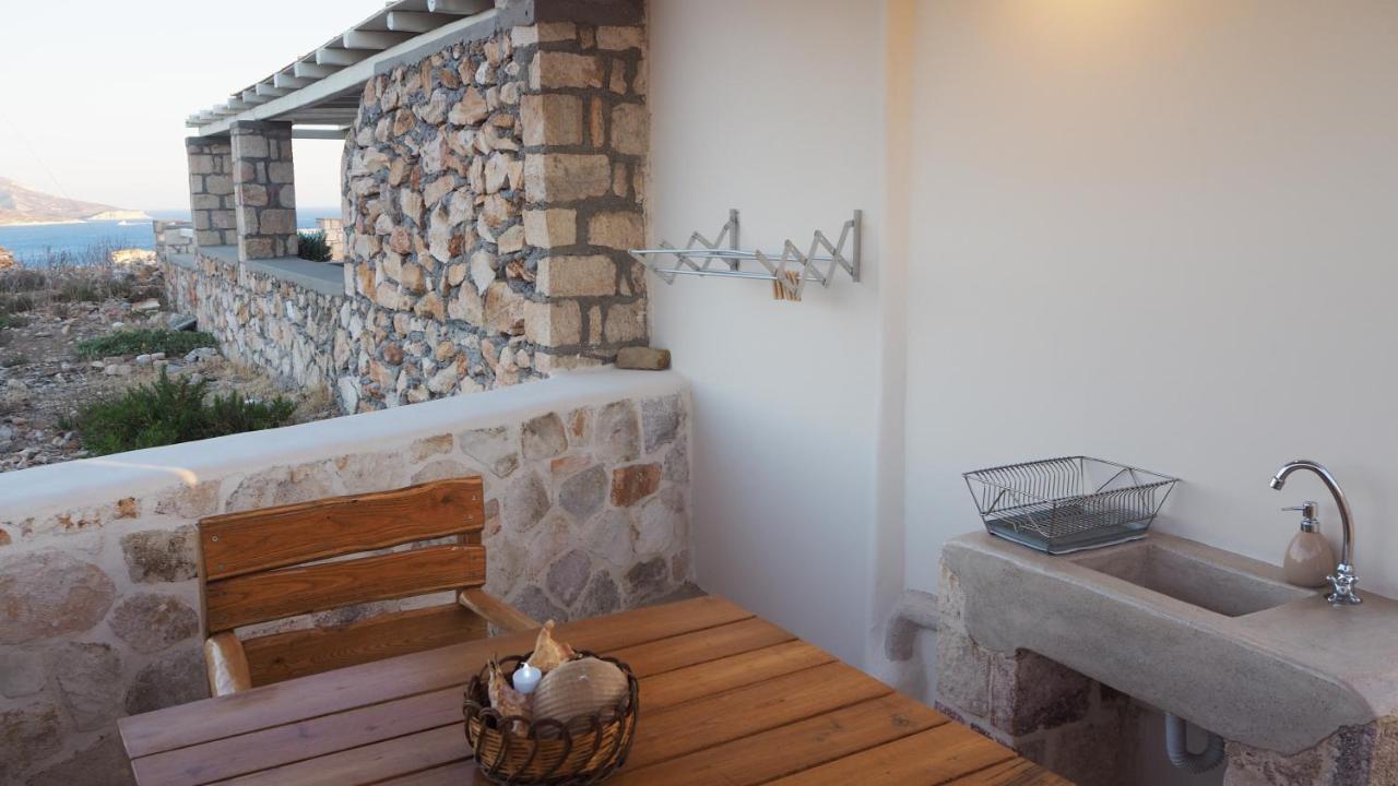 Ataraxia- Stonebuilt And Holiday home *